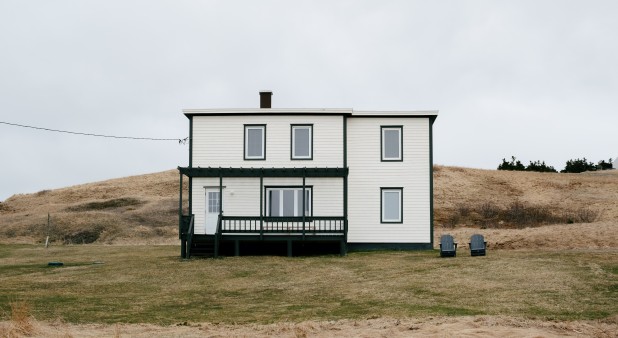 Les Îles hors saison / Blanche de l'Ouest